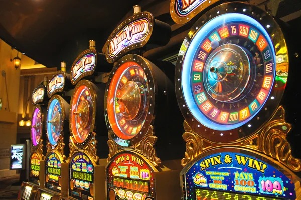 poso toto Recent spin display
